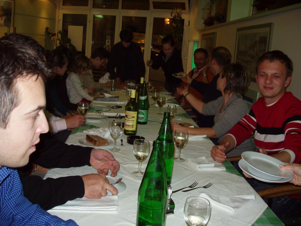 pb110204.jpg