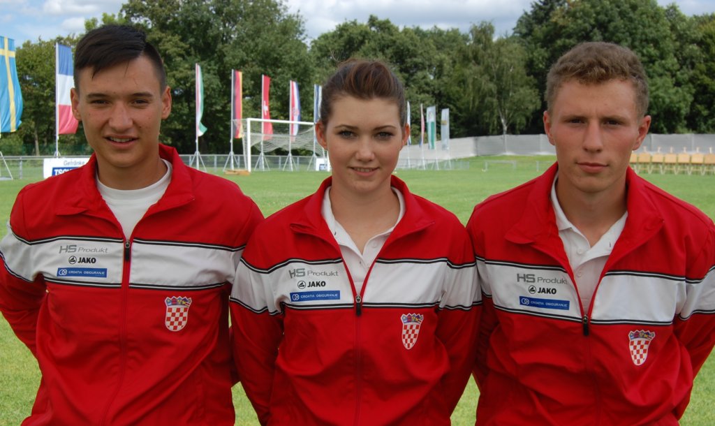 juniorskaekipanasp2014.jpg